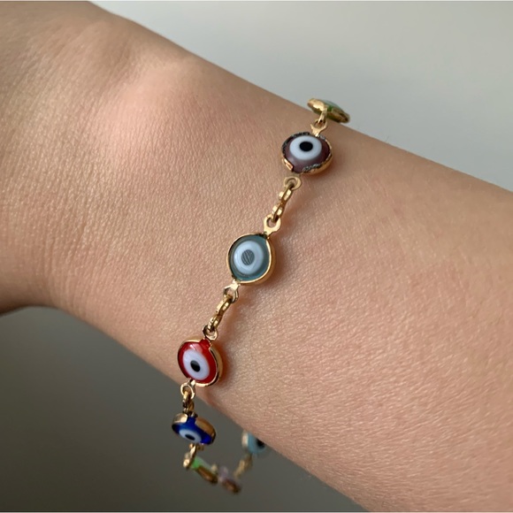 Dainty Evil Eve Charm Bracelet - Picture 2 of 3